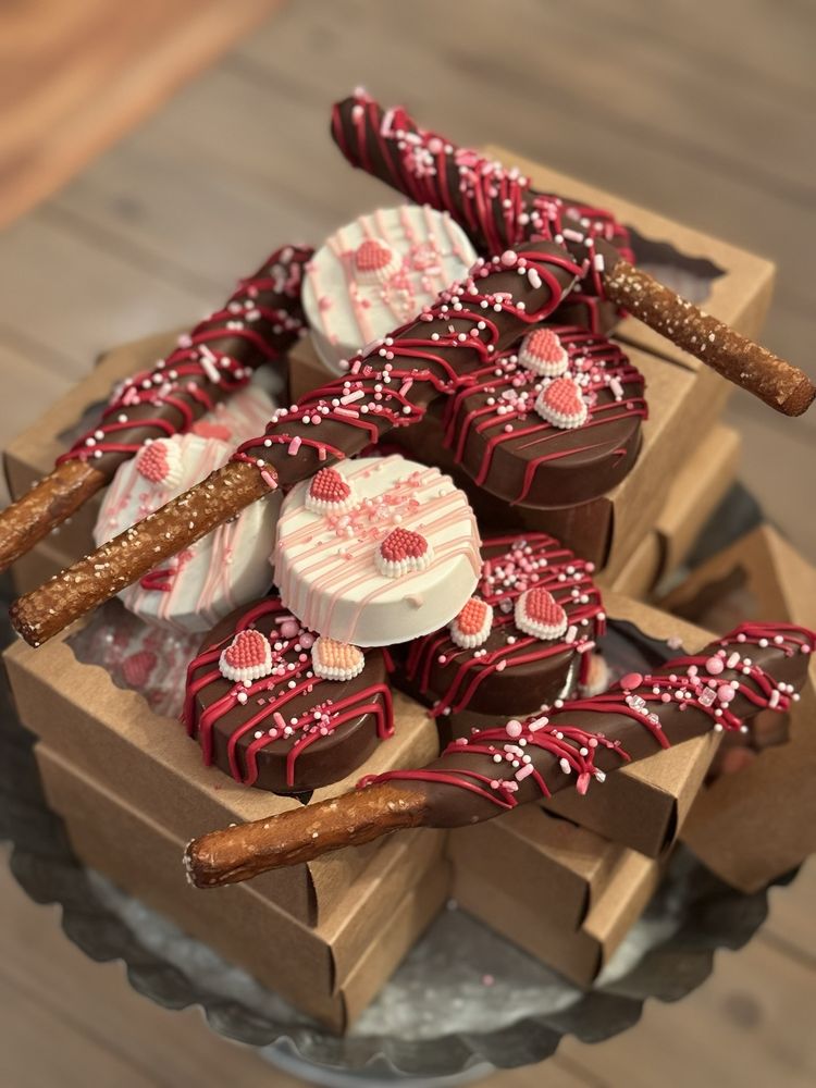 Constantinos Italian Market