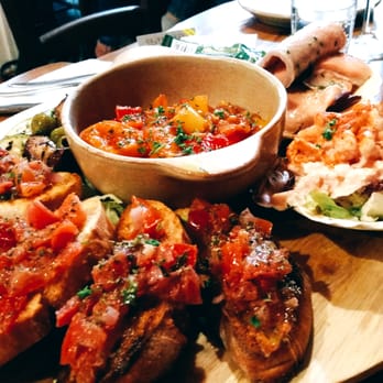 Sapori d'Italia - Antipasto board - bruschetta, peperonata, prawns cocktail, smoked salmon and grilled vegetables. - Italian Near Me - Glasgow, GLG