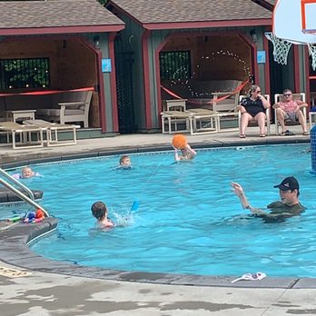 Jellystone Park- Golden Valley - Pool - Campgrounds Near Me - Bostic, North Carolina