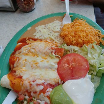 Los Pericos - Chicken fajita plate. - Mexican Near Me - Hayward, California Los Pericos - Chicken fajita plate. - Mexican Near Me - Hayward, California