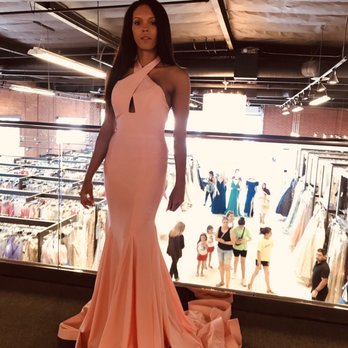Noell - it's sooooo omg pretty - Women's Clothing Near Me - Los Angeles, California Noell - it's sooooo omg pretty - Women's Clothing Near Me - Los Angeles, California