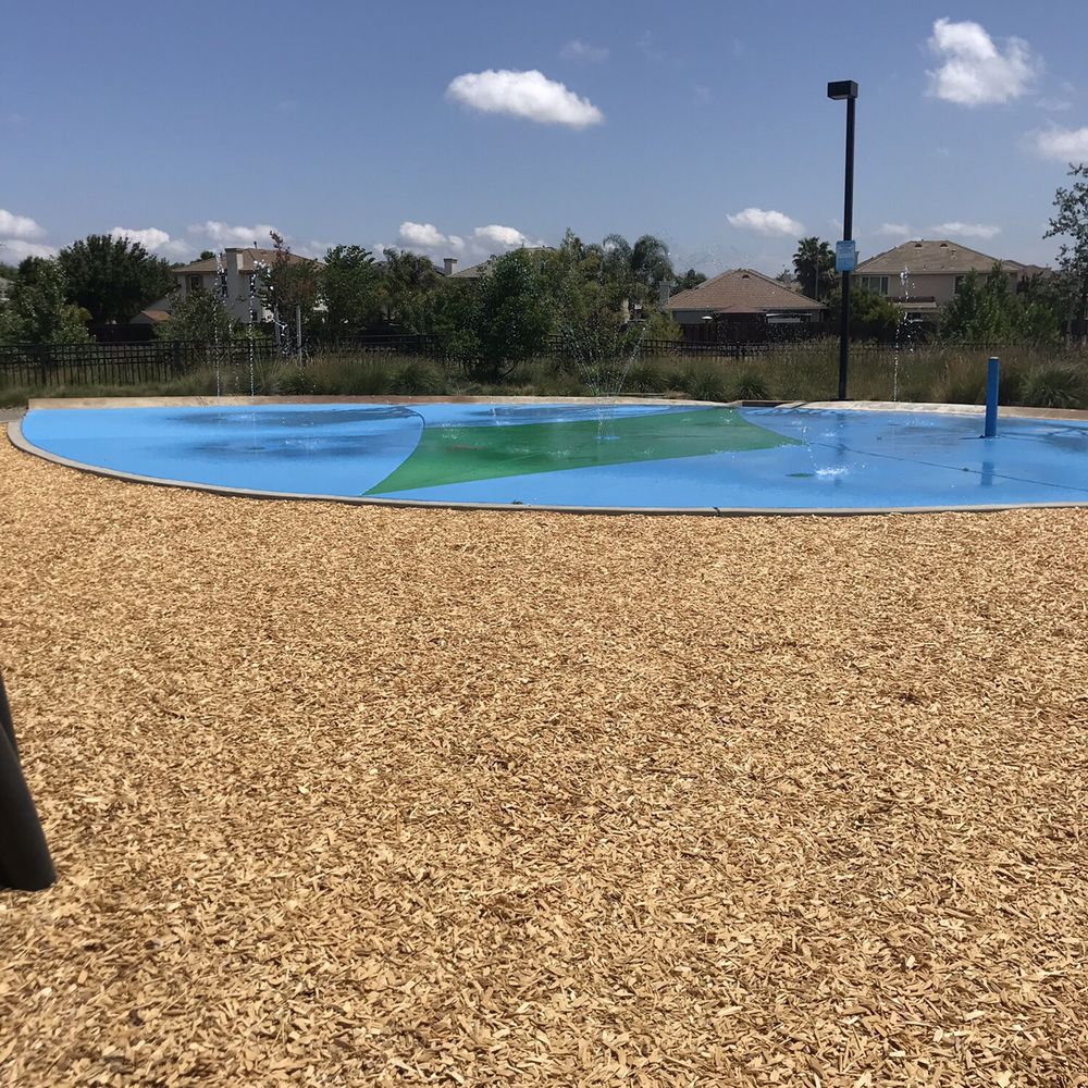 Creekside Park - Parks Near Me - Oakley, California