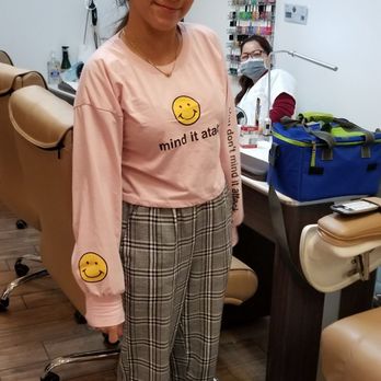 Essence Salon & Nail Spa - Julie was so wonderful with tonight's pedicure! Two thumbs up!!! - Hair Salons Near Me - Artesia, California Essence Salon & Nail Spa - Julie was so wonderful with tonight's pedicure! Two thumbs up!!! - Hair Salons Near Me - Artesia, California