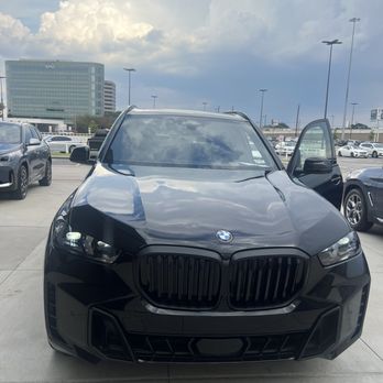 MOMENTUM BMW - Updated October 2024 - 128 Photos & 413 Reviews - 9570