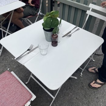 Bill's - Outdoor dining - British Near Me - Bath, BAS Bill's - Outdoor dining - British Near Me - Bath, BAS
