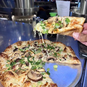 Yard House - New American Near Me - Rancho Mirage, California