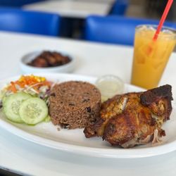 Pollo Dorado