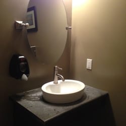 Pineridge Golf & Country Club - Washroom