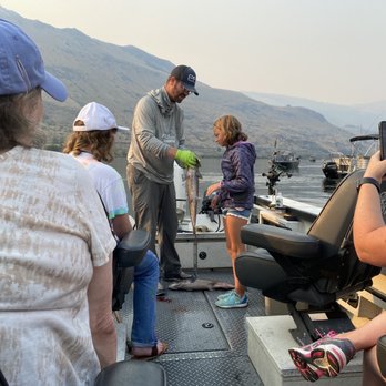 Upper Columbia Guide Service - Sydnee - Tours Near Me Upper Columbia Guide Service - Sydnee - Tours Near Me