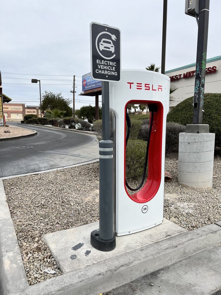 TESLA SUPERCHARGER E Craig Rd, North Las Vegas, Nevada EV Charging