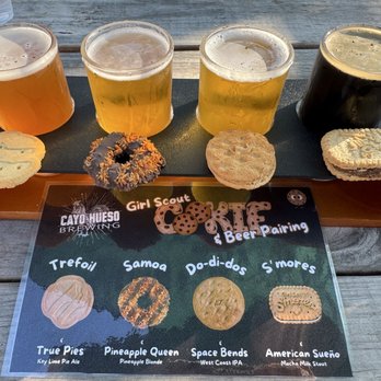 Cayo Hueso Brewing - Girl scout cookie & beer pairing - Breweries Near Me - Stock Island, Florida Cayo Hueso Brewing - Girl scout cookie & beer pairing - Breweries Near Me - Stock Island, Florida