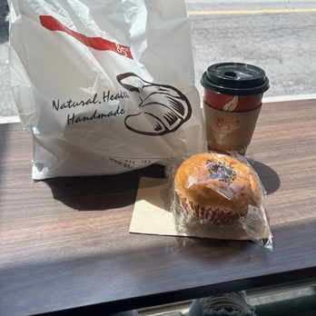 85°C Bakery Cafe-Glendale - Just passing time after an appointment. - Bakeries Near Me - Glendale, California 85°C Bakery Cafe-Glendale - Just passing time after an appointment. - Bakeries Near Me - Glendale, California