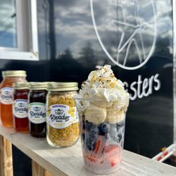 Rockin’ Roasters - Fresh Fruit Cup