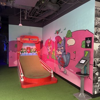 Holey Moley - Main floor course - Mini Golf Near Me - Santa Monica, California Holey Moley - Main floor course - Mini Golf Near Me - Santa Monica, California