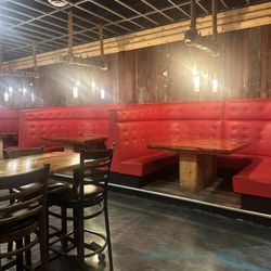 Rio On Main - Booths