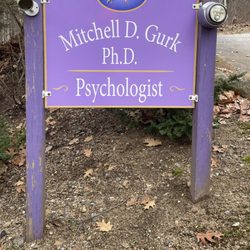 Gurk Mitchell D Psychologist - Well-respected Psycho in a Brainwashed community.