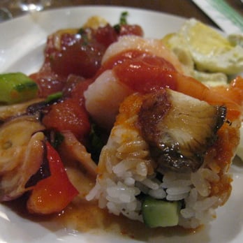 Kai Market - appetizer plate - Breakfast & Brunch Near Me - Honolulu, Hawaii