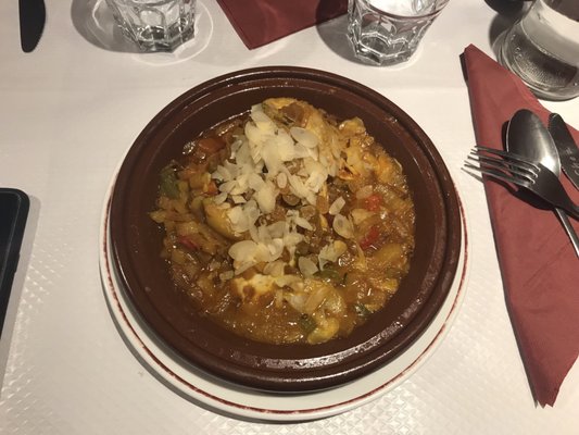 Photo of Chez Hamadi - Paris, 75, FR. Chicken tajine with almonds and raisins