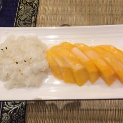Phayathai - Mangue au riz gluant et lait de coco