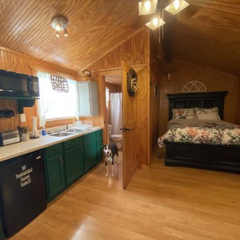 Gran's Country Cabins - Guest Houses Near Me - Bandera, Texas Gran's Country Cabins - Guest Houses Near Me - Bandera, Texas