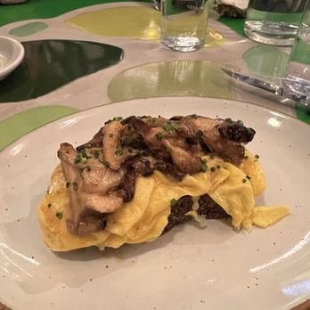 Manuela - Scrambled chanterelle eggs - American Near Me - New York, New York