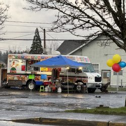 La Poblanita Mexican Food Truck - Best food truck in the area. Unfortunately I ate my too fast Beattie I took a picture. It was darn yummy!