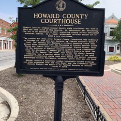 Howard County Courthouse - Courthouse marker