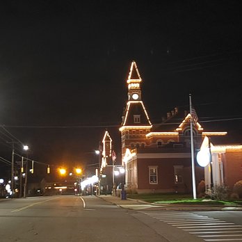 Thomaston Historical Marker - 12.1.20 Town lit up - Landmarks & Historical Buildings Near Me - Thomaston, Connecticut