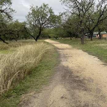 Frio Acres - Path to the river - Vacation Rentals Near Me - Concan, Texas