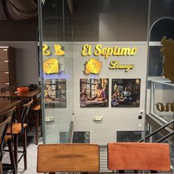 Corona Cigar Company & El Septimo VIP Lounge