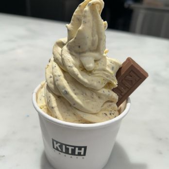 KITH Treats Miami Design District - Men's Clothing Near Me - Miami, Florida KITH Treats Miami Design District - Men's Clothing Near Me - Miami, Florida