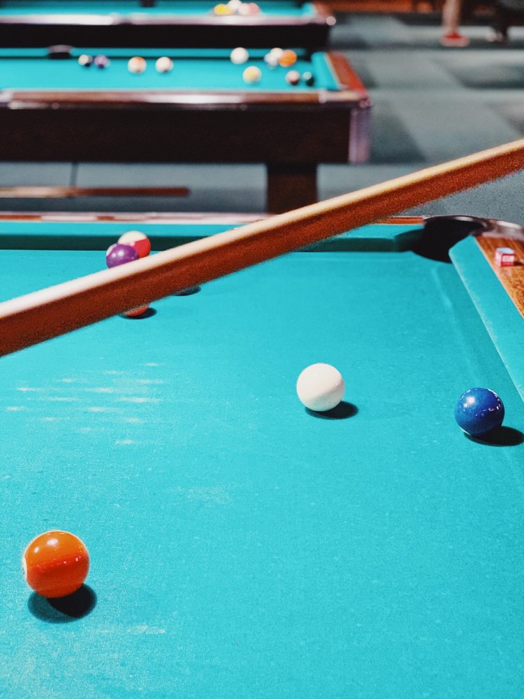 Slick Willie's Family Pool Hall, Katy Roadtrippers