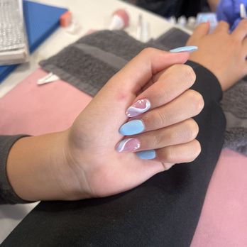 NAILPOP - Nail Salons Near Me - Encinitas, California