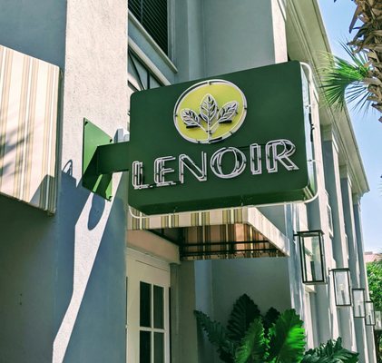 Lenoir by null
