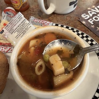 Black Bear Diner Yucca Valley - Minestrone - Diners Near Me - Yucca Valley, California