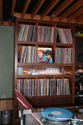 Nómade Tapas and Records by null