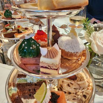 The Living Room - Tea Rooms Near Me - Beverly Hills, California The Living Room - Tea Rooms Near Me - Beverly Hills, California