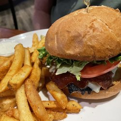 Blue Bills Sports Bar And Tap Room - Whiskey barbecue burger, husband said it was good!