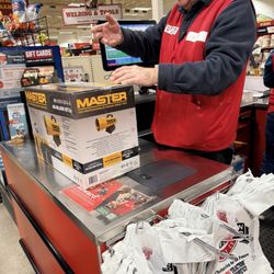 Tractor Supply - Good helper