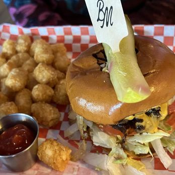 Brickmans Restaurant & Bar - Breakfast & Brunch Near Me - San Marcos, California