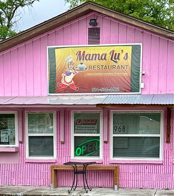 Mama Lu's by null