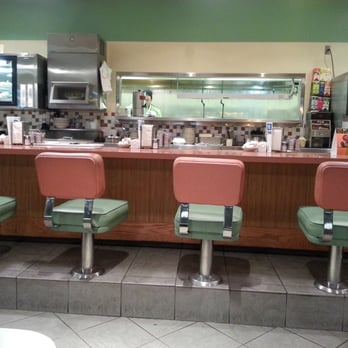 Indy Way Diner - Diners Near Me - Longview, Washington