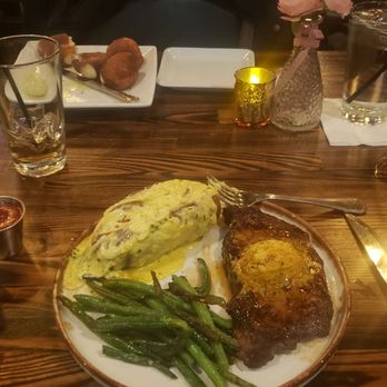 Bosscat Kitchen & Libations - food ordered; 10oz steak with potatoe, bread and soda - New American Near Me - Irvine, California Bosscat Kitchen & Libations - food ordered; 10oz steak with potatoe, bread and soda - New American Near Me - Irvine, California