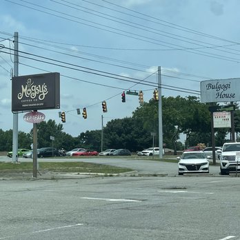 Mugsy's Coffee - Next door to Bulgogi House - Coffee Roasteries Near Me - Clarksville, Tennessee