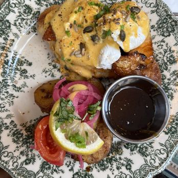 Breakfast Lovers - King Benedict (Salmon) - Breakfast & Brunch Near Me - Lisbon, 11