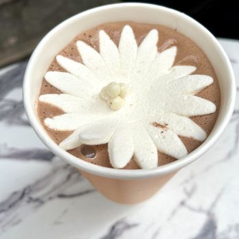 Dominique Ansel Workshop - Blossoming hot chocolate - Bakeries Near Me - New York, New York