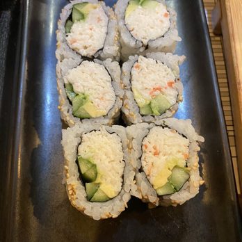 Niko Sushi - California Roll - Sushi Bars Near Me - Tarzana, California Niko Sushi - California Roll - Sushi Bars Near Me - Tarzana, California