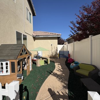 Little Giggles Learning - Child Care & Day Care Near Me - Victorville, California Little Giggles Learning - Child Care & Day Care Near Me - Victorville, California