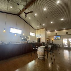 Wedding Oak Winery - Fredericksburg - Interior