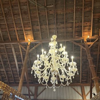Uncle Frank's Apple Town - Beautiful chandelier - Donuts Near Me - Alanson, Michigan Uncle Frank's Apple Town - Beautiful chandelier - Donuts Near Me - Alanson, Michigan